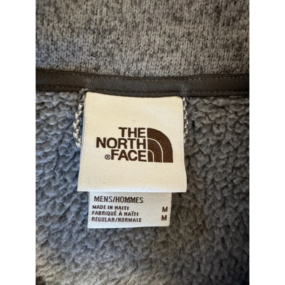 The North Face Men's Quarter Zip Grey Gray Pullover Sweater Warm Cozy Sz‎ Medium